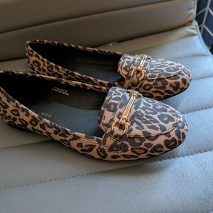 New Look Leopard Print Flats with Gold Detail